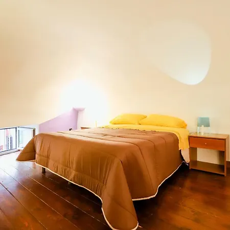 La Casa Di Zucca Sopra Piazza Plebiscito! Сasa de vacaciones Nápoles