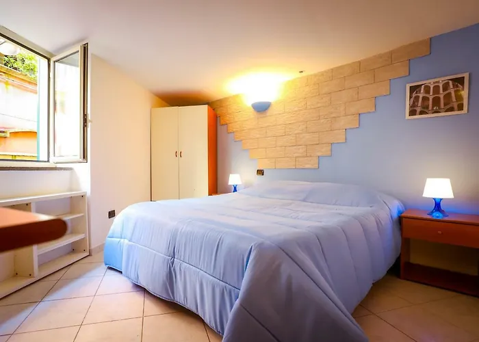 La Casa Di Zucca Sopra Piazza Plebiscito! 펜션 나폴리