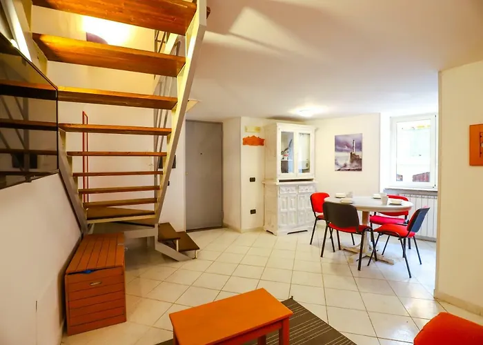 La Casa Di Zucca Sopra Piazza Plebiscito! * 나폴리