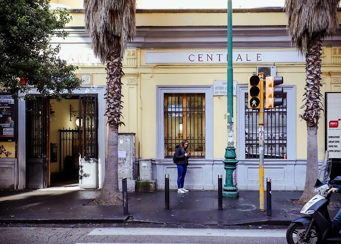 La Casa Di Zucca Sopra Piazza Plebiscito! 펜션 나폴리